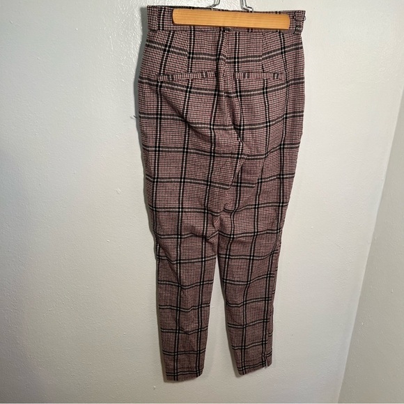 Hollister Ultra High-Rise Pant Plaid Houndstooth Beige - Picture 8 of 12